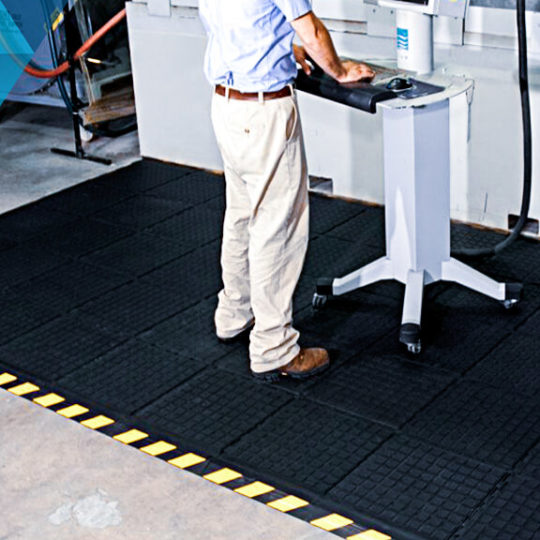 modular mat for standing workers